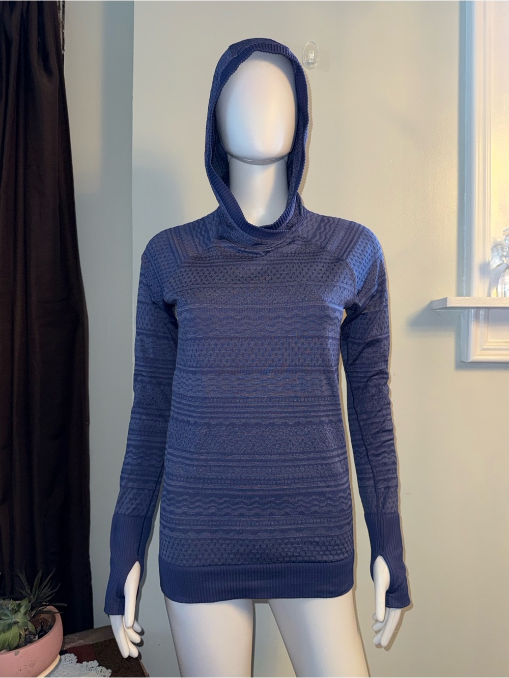 lululemon athletica Women's Blue Cowl Workout Pullover Hoodie